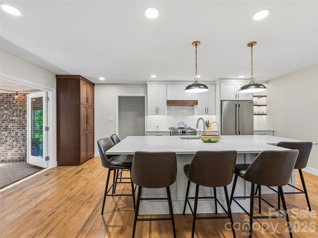18 High Bluff Drive, Weaverville, NC 28787