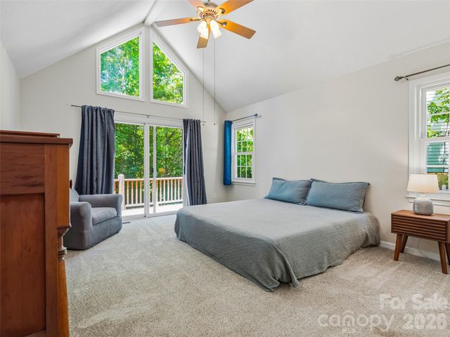 18 High Bluff Drive, Weaverville, NC 28787