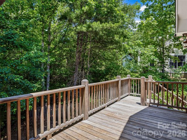 18 High Bluff Drive, Weaverville, NC 28787