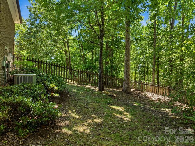 18 High Bluff Drive, Weaverville, NC 28787