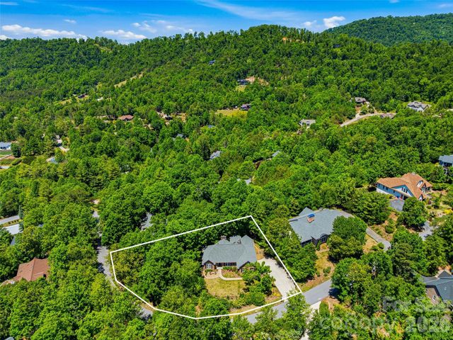 18 High Bluff Drive, Weaverville, NC 28787