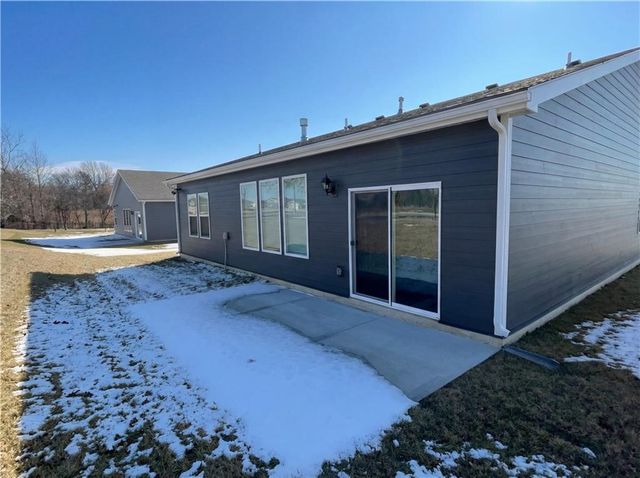 309 Hawthorne Court, Blue Springs, MO 64014