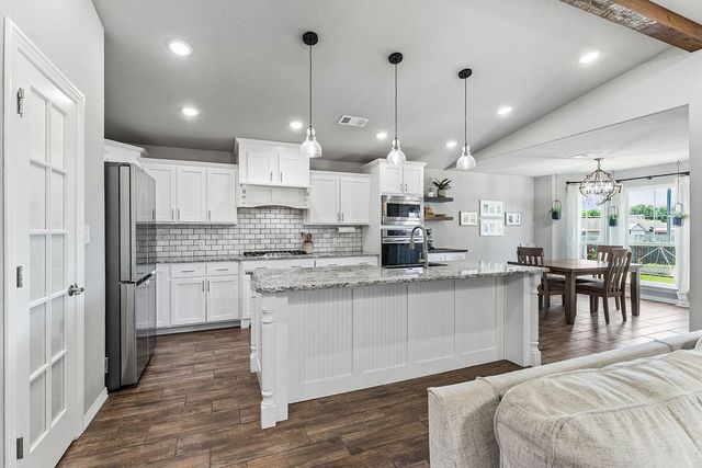 1601 Higgins Street, Pea Ridge, AR 72751