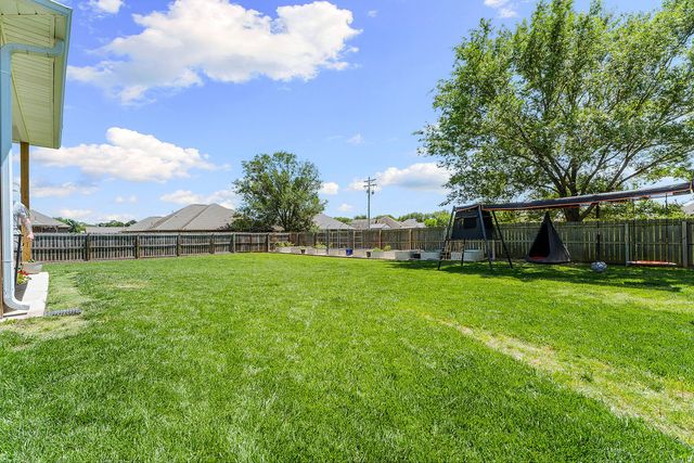 1601 Higgins Street, Pea Ridge, AR 72751