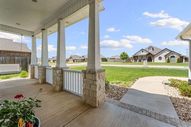 1601 Higgins Street, Pea Ridge, AR 72751