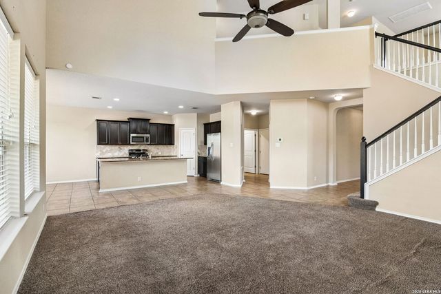 136 JOLIE CIR, Boerne, TX 78015