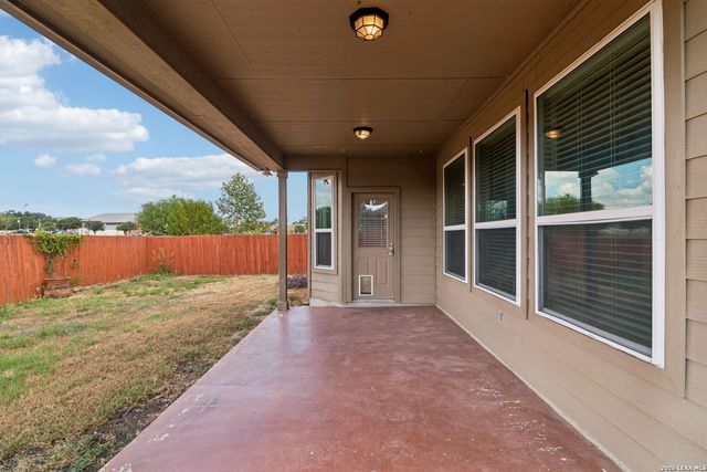 136 JOLIE CIR, Boerne, TX 78015