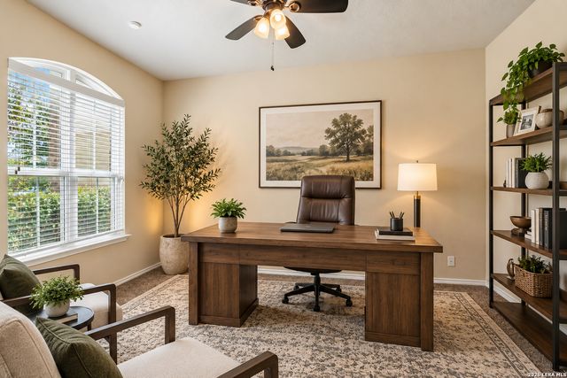 136 JOLIE CIR, Boerne, TX 78015