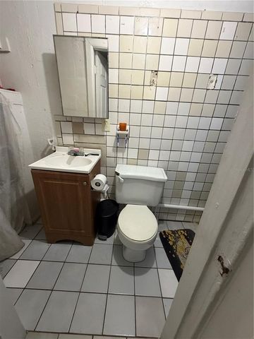 2318 W POWHATAN AVENUE, Tampa, FL 33603