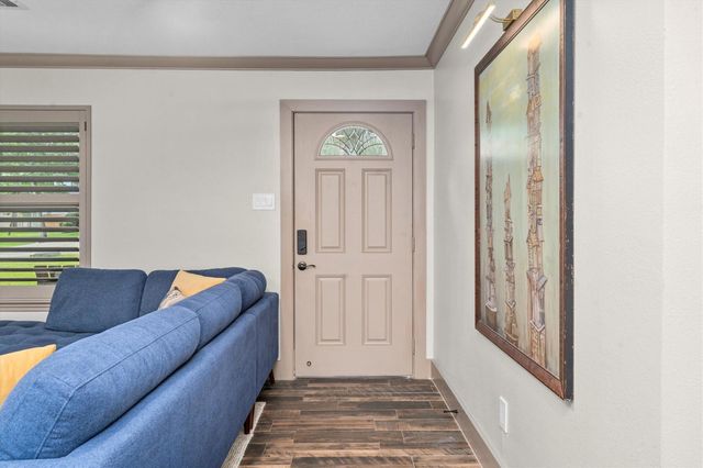 1512 Glen Oaks Drive, Conroe, TX 77385