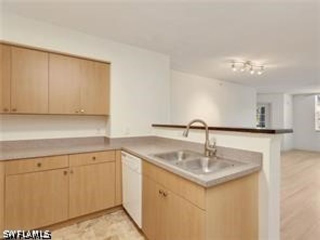 8659 River Homes LN 1203, Bonita Springs, FL 34135