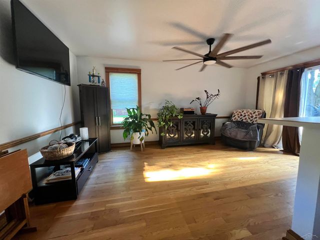 1947 Crescent Drive, Saginaw, MI 48604