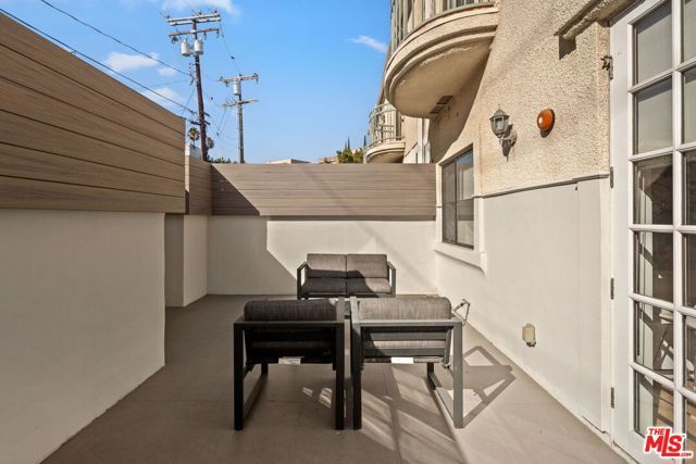 241 S Lasky Drive, Beverly Hills, CA 90212