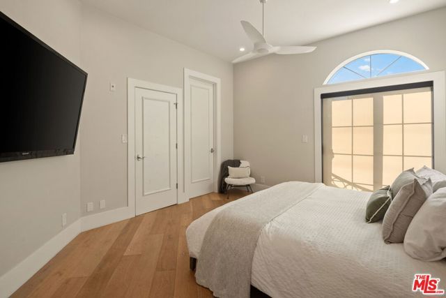 241 S Lasky Drive, Beverly Hills, CA 90212