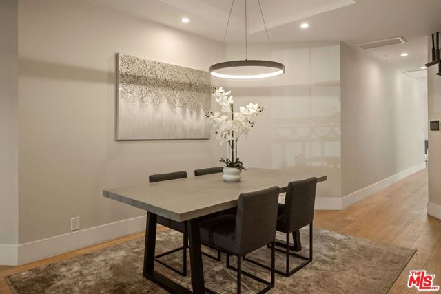 241 S Lasky Drive, Beverly Hills, CA 90212