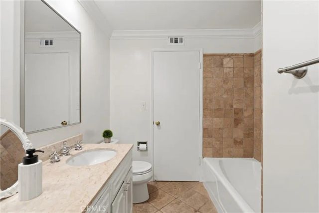 3430 N El Dorado, Long Beach, CA 90808