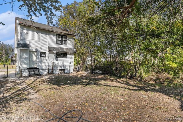 2317 Highland Street, Detroit, MI 48206