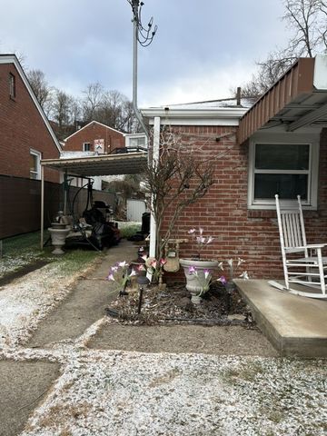 3222 Liberty Way, Liberty Boro, PA 15133
