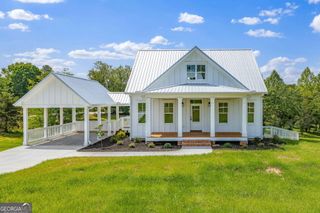 397 Roper Drive, Clarkesville, GA 30523