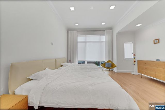 1427 Anderson Avenue, Fort Lee, NJ 07024