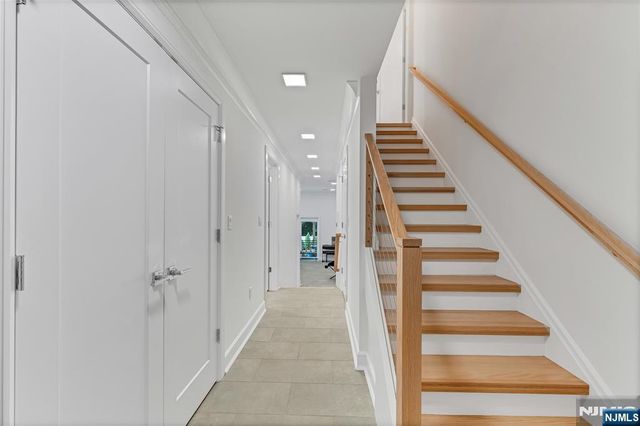 1427 Anderson Avenue, Fort Lee, NJ 07024