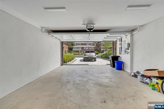 1427 Anderson Avenue, Fort Lee, NJ 07024