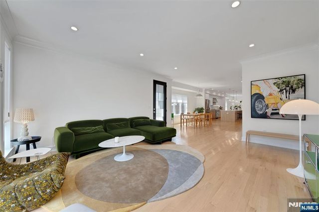 1427 Anderson Avenue, Fort Lee, NJ 07024