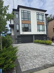1427 Anderson Avenue, Fort Lee, NJ 07024