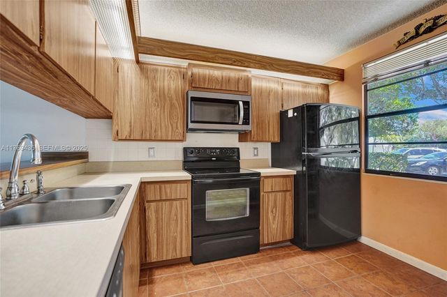 3515 Village Blvd 105, West Palm Beach, FL 33409