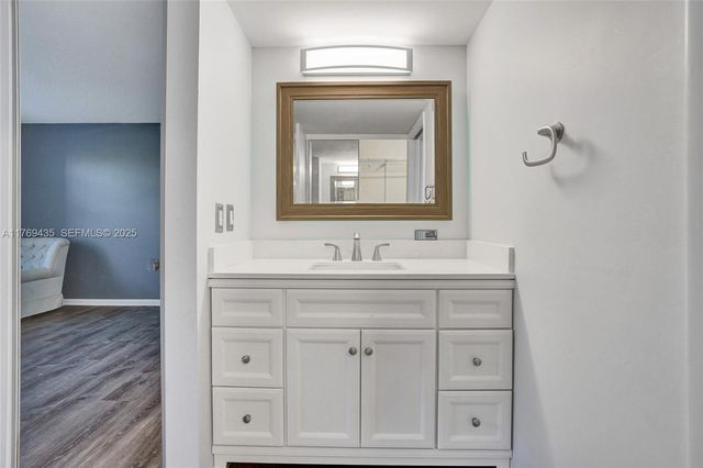 3515 Village Blvd 105, West Palm Beach, FL 33409