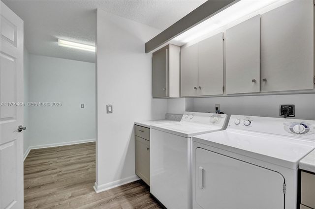 3515 Village Blvd 105, West Palm Beach, FL 33409