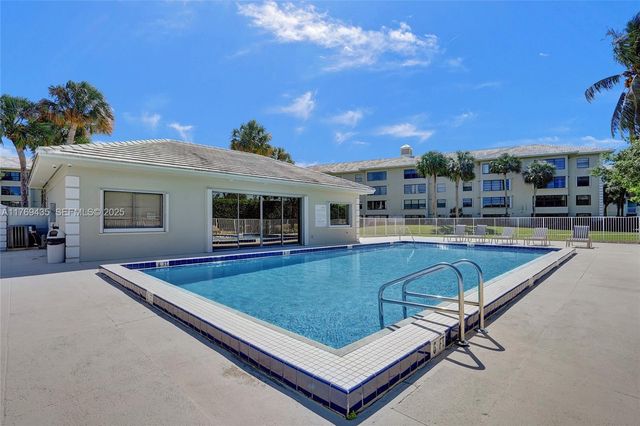 3515 Village Blvd 105, West Palm Beach, FL 33409