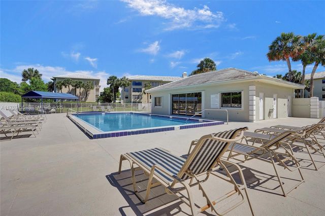 3515 Village Blvd 105, West Palm Beach, FL 33409