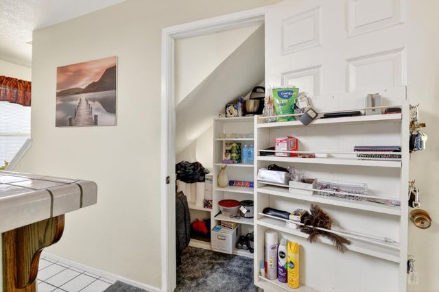 17074 Creekside Circle, Morgan Hill, CA 95037