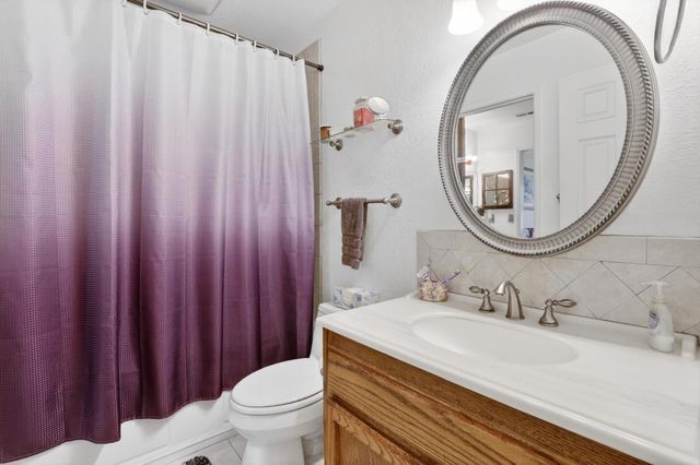 17074 Creekside Circle, Morgan Hill, CA 95037