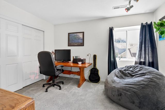17074 Creekside Circle, Morgan Hill, CA 95037