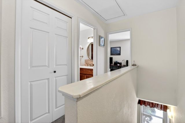 17074 Creekside Circle, Morgan Hill, CA 95037