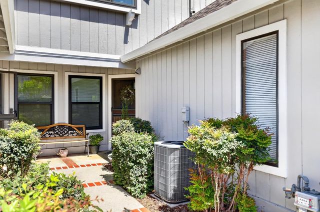 17074 Creekside Circle, Morgan Hill, CA 95037