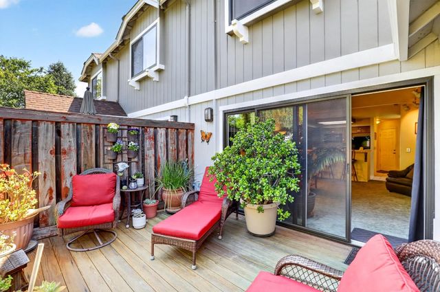 17074 Creekside Circle, Morgan Hill, CA 95037