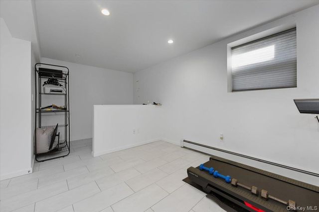 1003 Huntington Avenue, Bronx, NY 10465