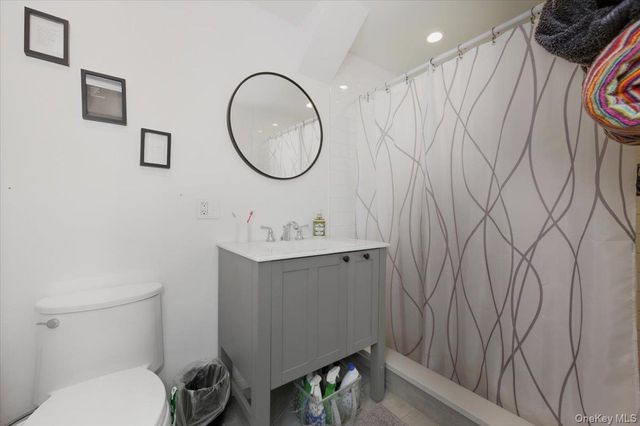 1003 Huntington Avenue, Bronx, NY 10465