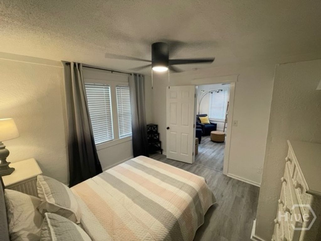 Image 27 of property listing at 626 E Waldburg Street, Savannah, GA 31401
