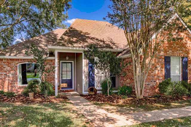 18238 Lake Iris Ave, Baton Rouge, LA 70817