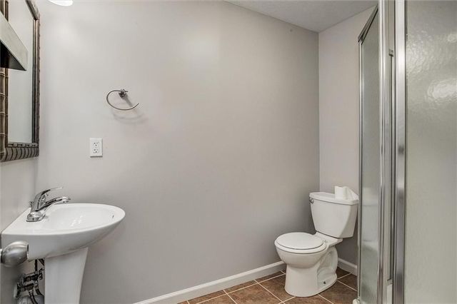 1302 Ridge Tree Lane, Pleasant Hill, MO 64080