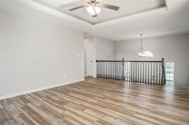 1302 Ridge Tree Lane, Pleasant Hill, MO 64080