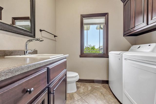 3660 EURO LANE, De Pere, WI 54115