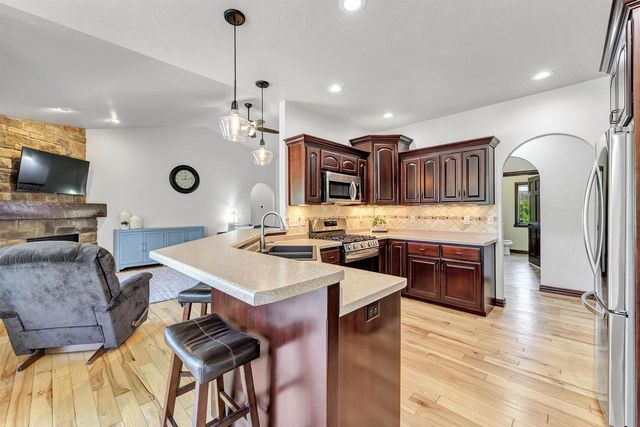 3660 EURO LANE, De Pere, WI 54115