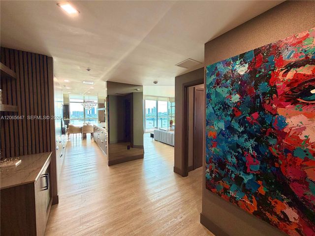 17301 Biscayne Blvd 1409, North Miami Beach, FL 33160