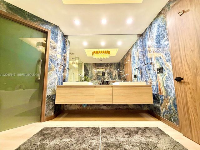 17301 Biscayne Blvd 1409, North Miami Beach, FL 33160