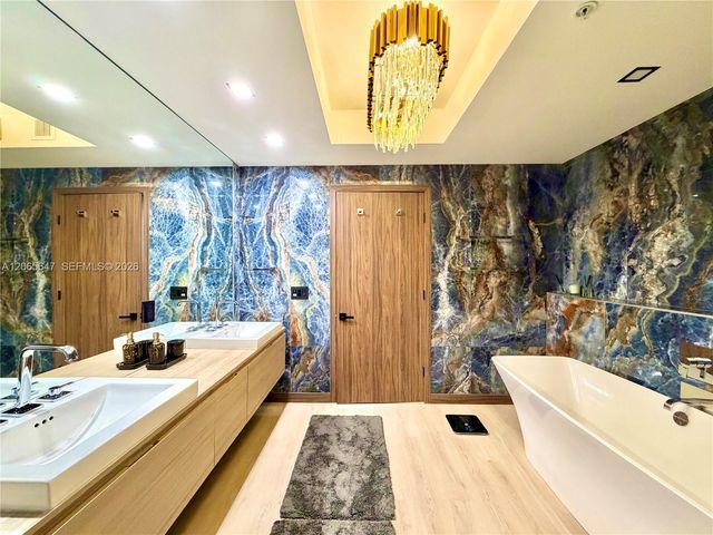 17301 Biscayne Blvd 1409, North Miami Beach, FL 33160